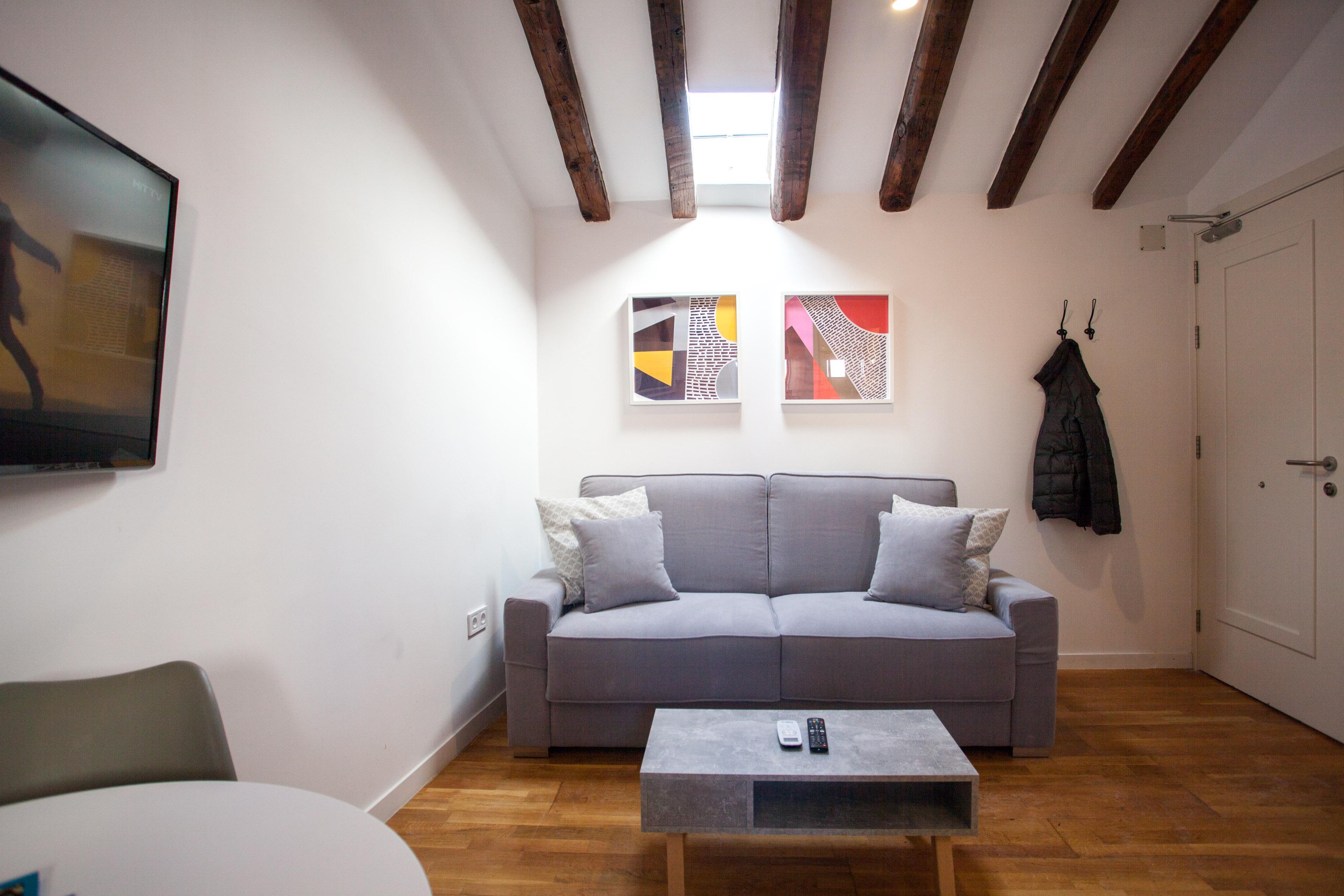 Gran Central Suites Madrid Exterior photo