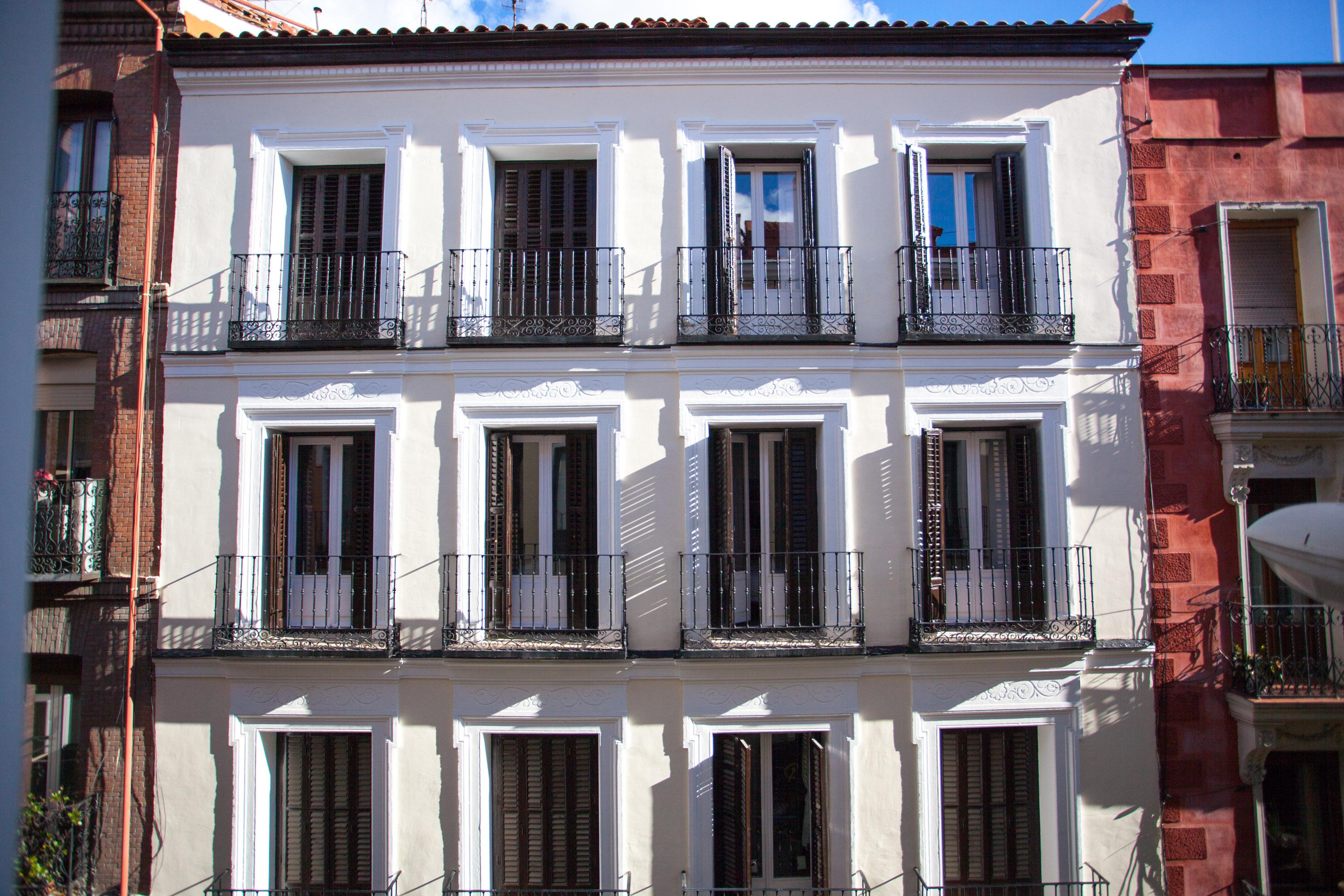 Gran Central Suites Madrid Exterior photo