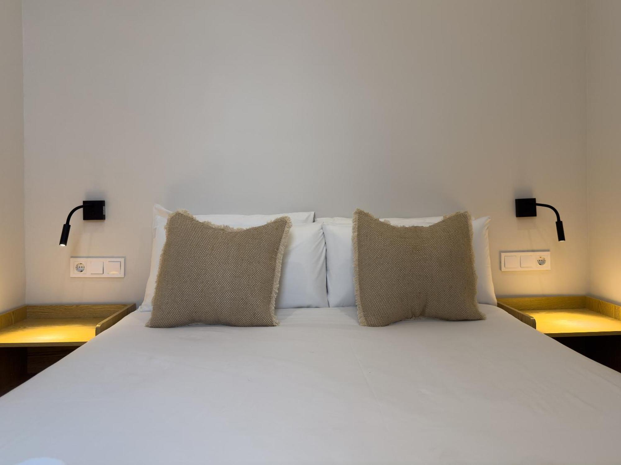 Gran Central Suites Madrid Room photo
