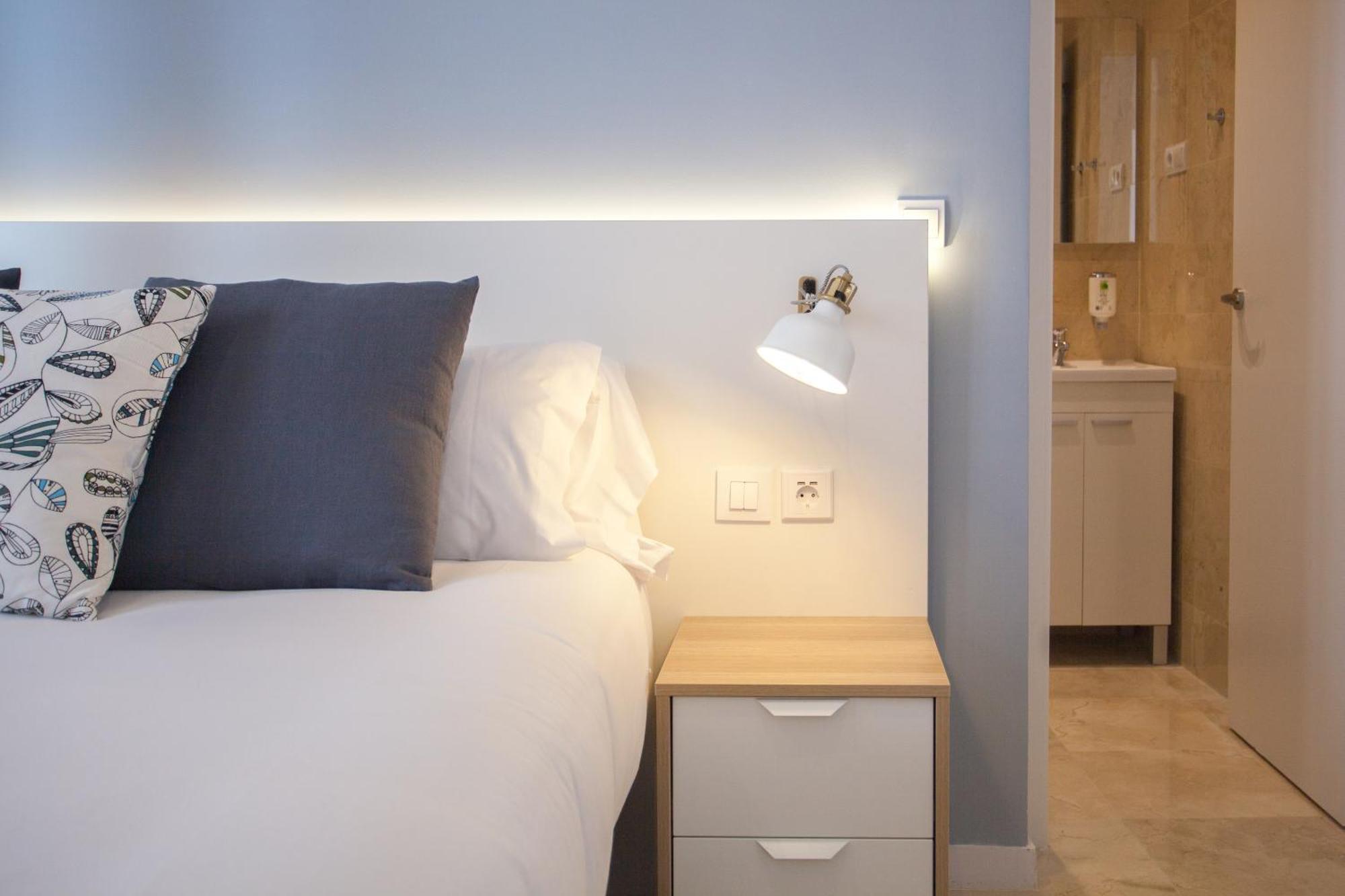 Gran Central Suites Madrid Room photo